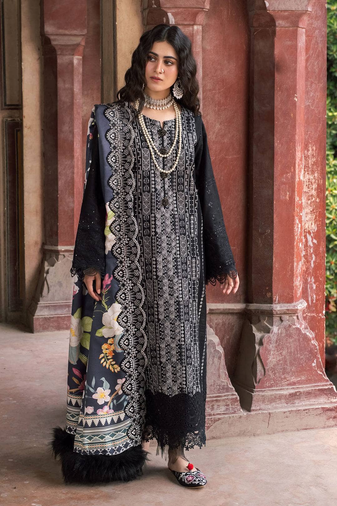 img_nureh_maya_khaddar_awwal_boutique