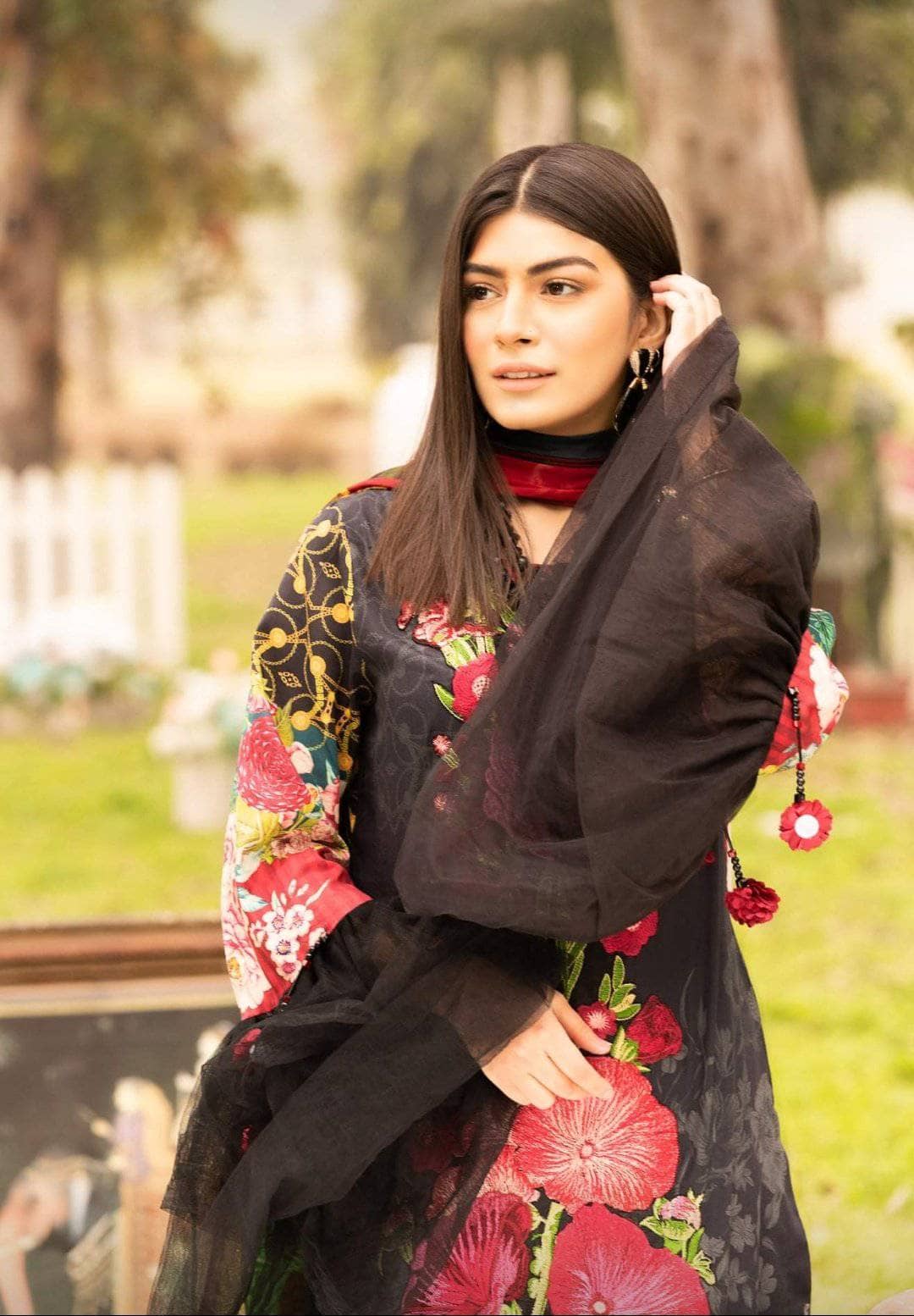 img_adans_libas_summer_attire_lawn_2021_awwal_boutique