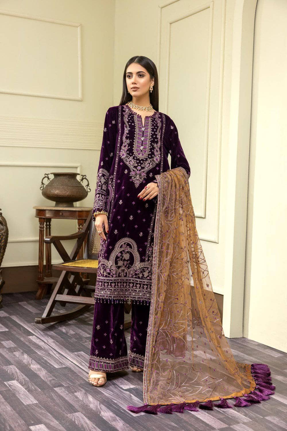 img_adans_libas_velour_velvet_awwal_boutique