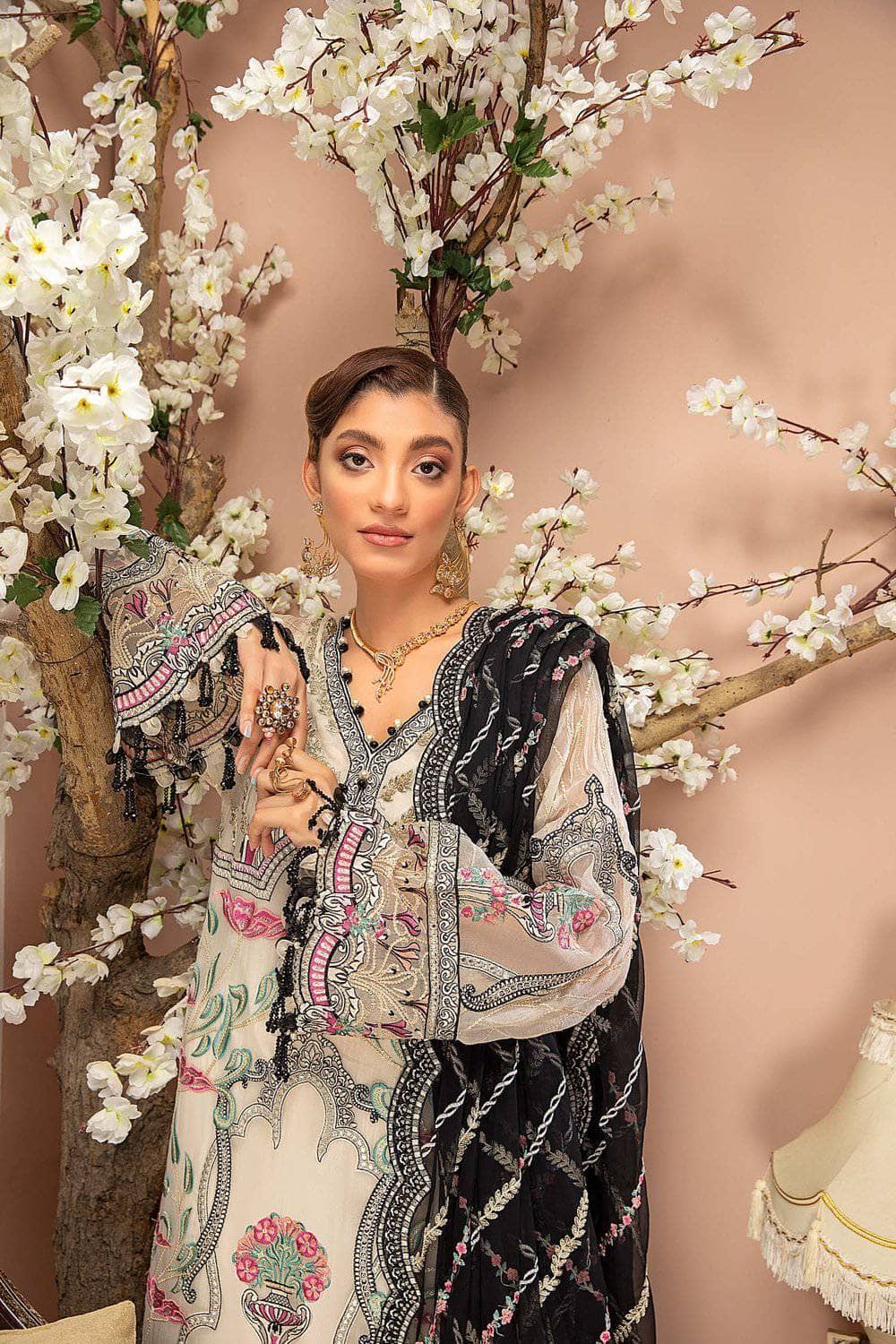 img_adans_libas_luxulia_chiffon_awwal_boutique