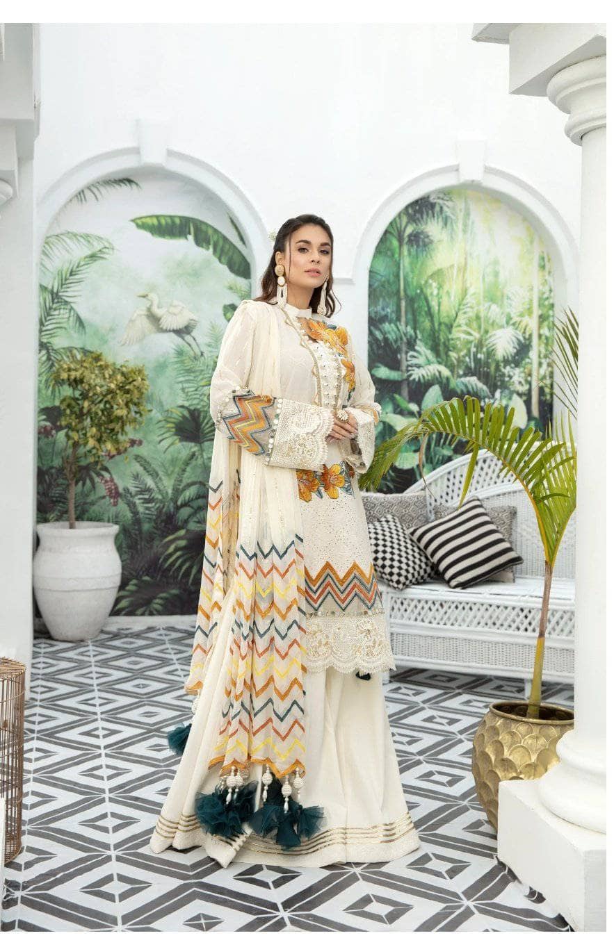 img_adans_libas_schiffli_lawn_awwal_boutique