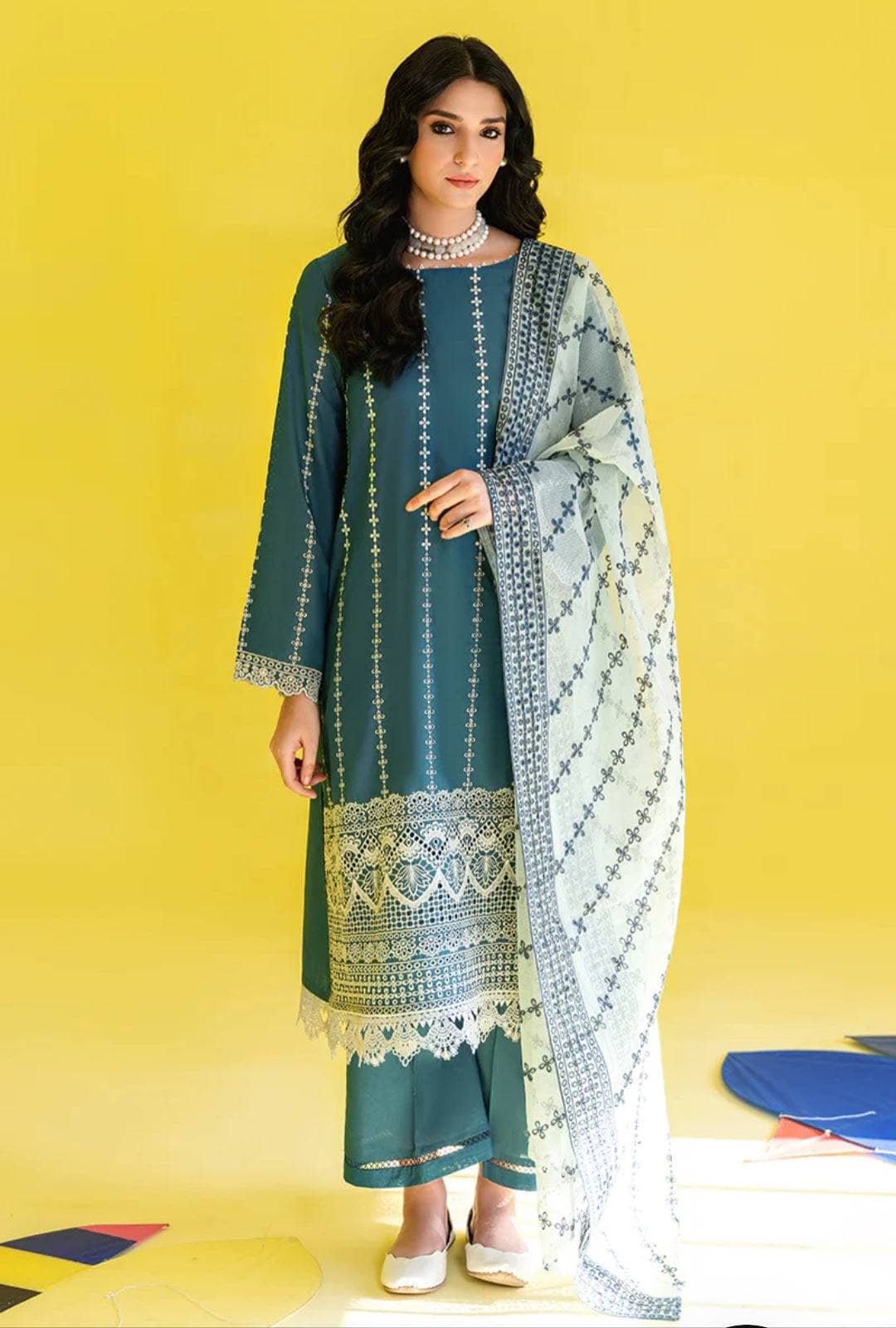 Img_cross_stitch_lawn_23_awwal_boutique