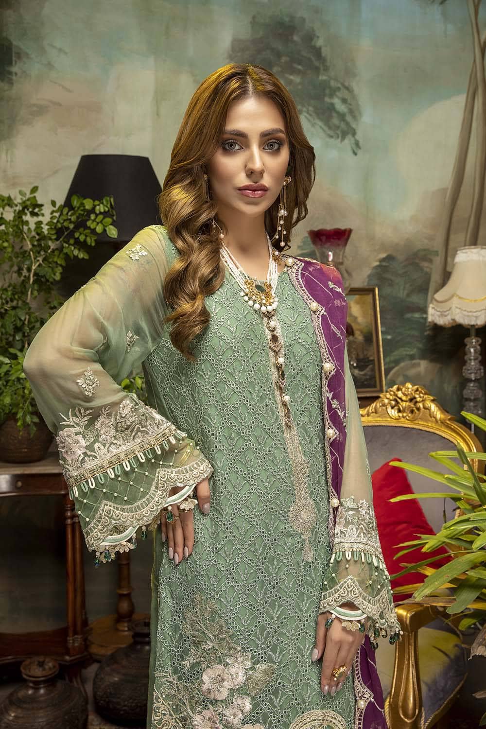img_adans_libas_guzarish_chiffon_chikankari_awwal_boutique