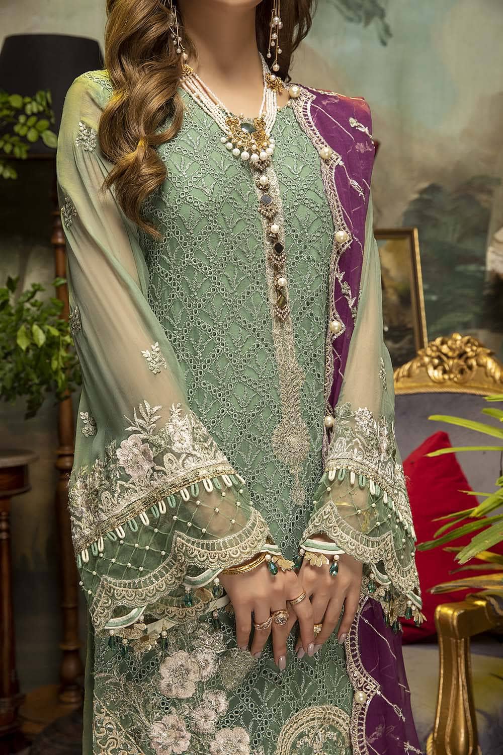 img_adans_libas_guzarish_chiffon_chikankari_awwal_boutique