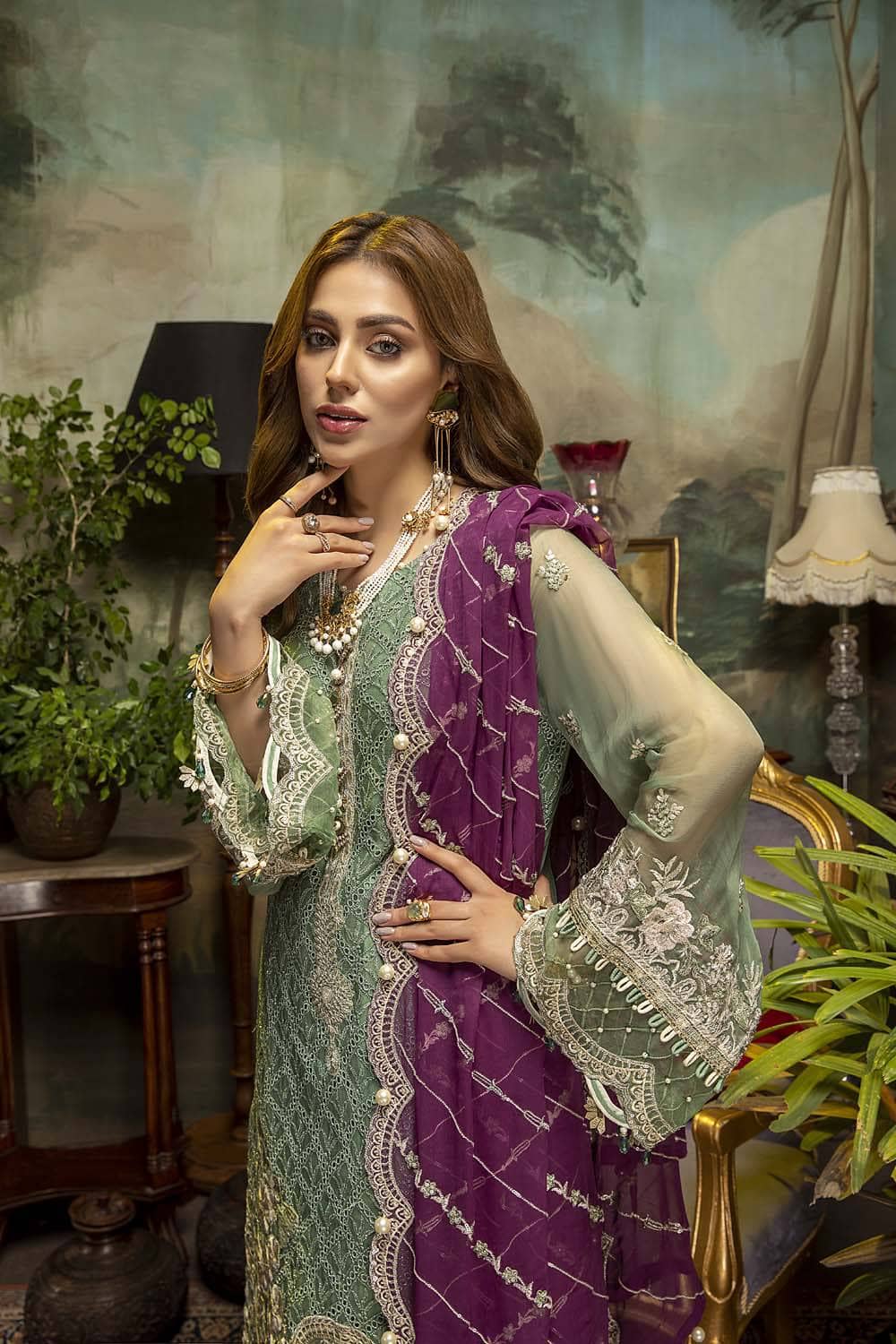 img_adans_libas_guzarish_chiffon_chikankari_awwal_boutique