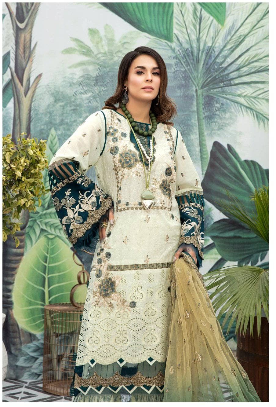 img_adans_libas_schiffli_lawn_awwal_boutique