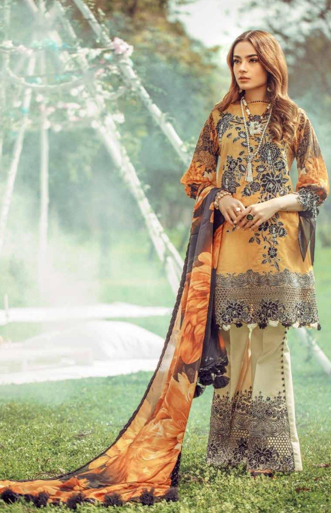 img_adans_libas_floral_fantasy_lawn_2020_awwal_boutique