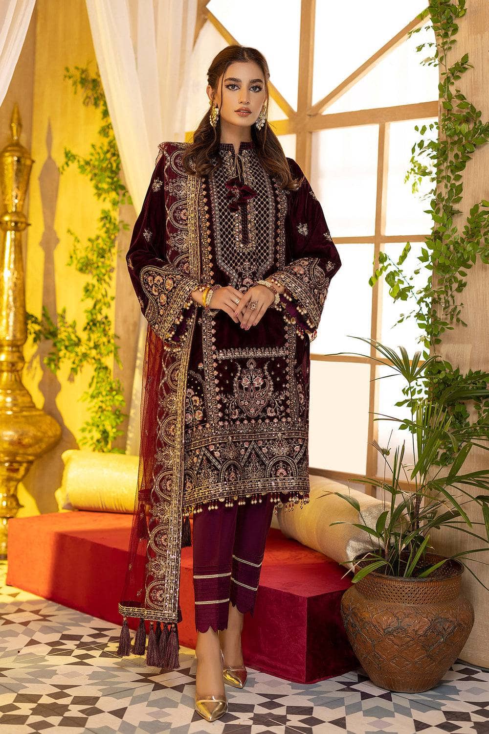 img_adans_libas_velvet_awwal_boutique