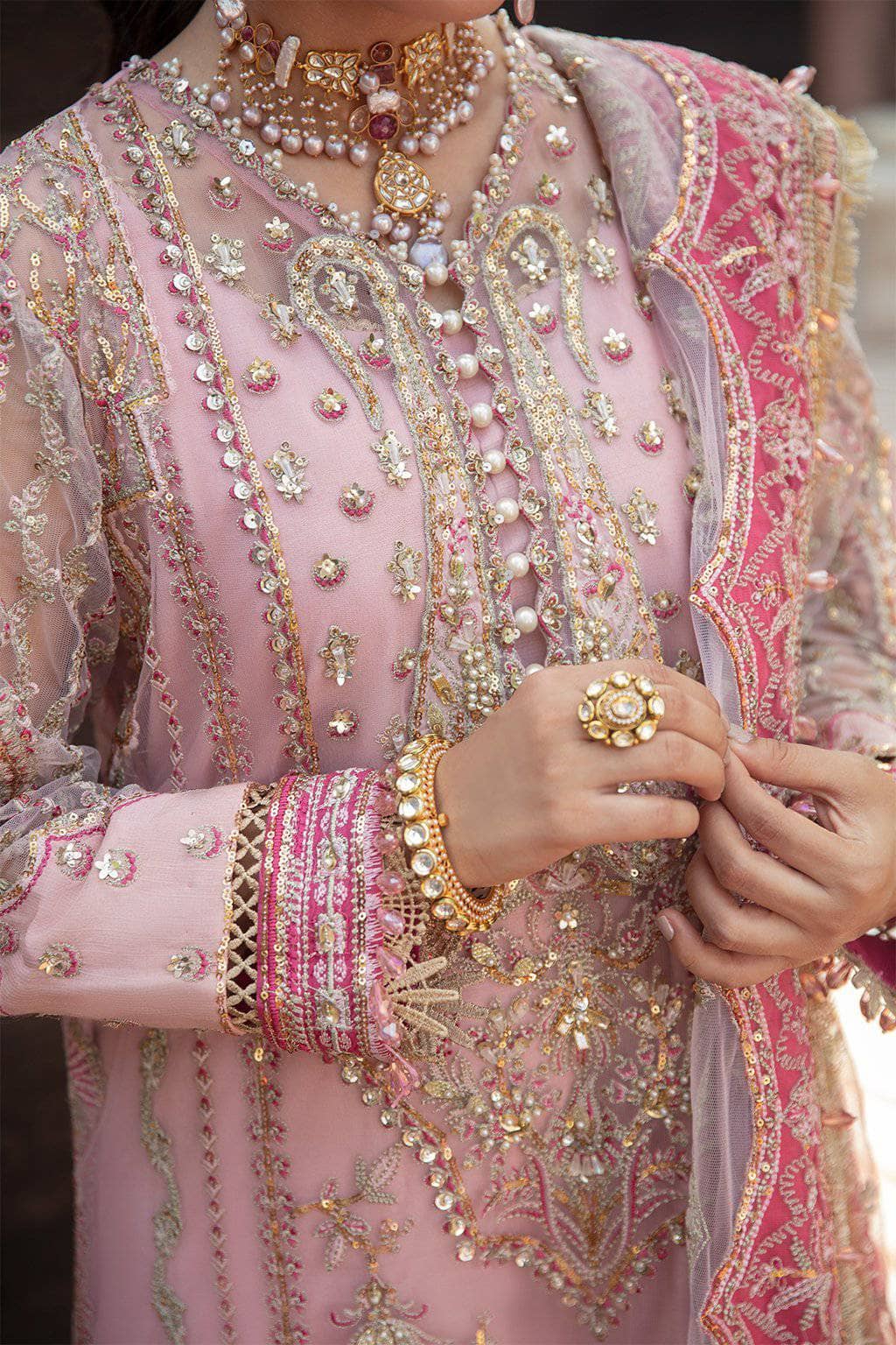 img_afeozeh_shehnai_wedding_edition_awwal_boutoque