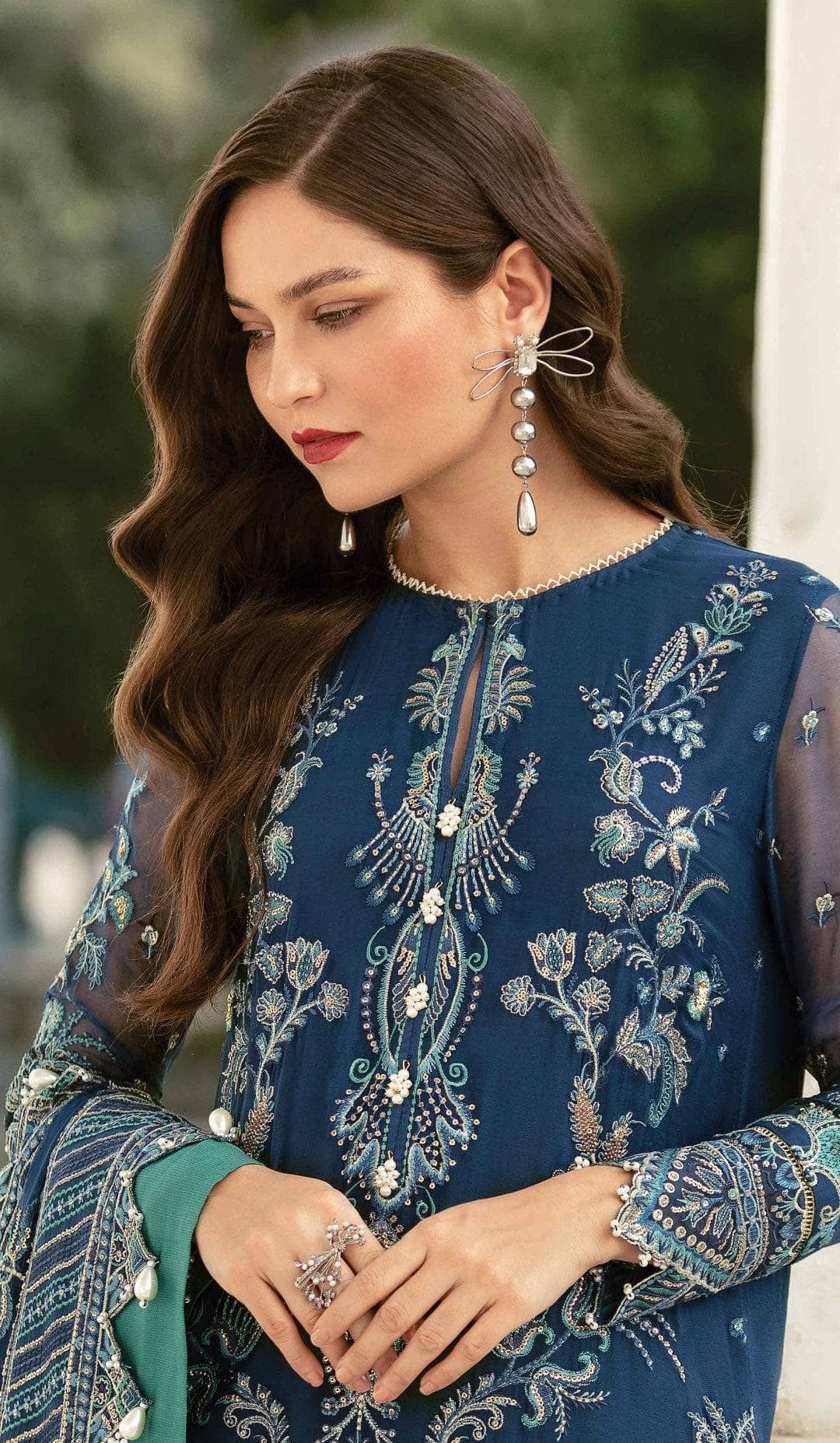 img_afrozeh_la_fuchsia_awwal_boutique