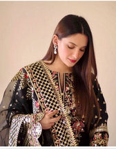 img_afrozeh_divani_silk_edit_22_awwal_boutique