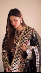 img_afrozeh_divani_silk_edit_22_awwal_boutique