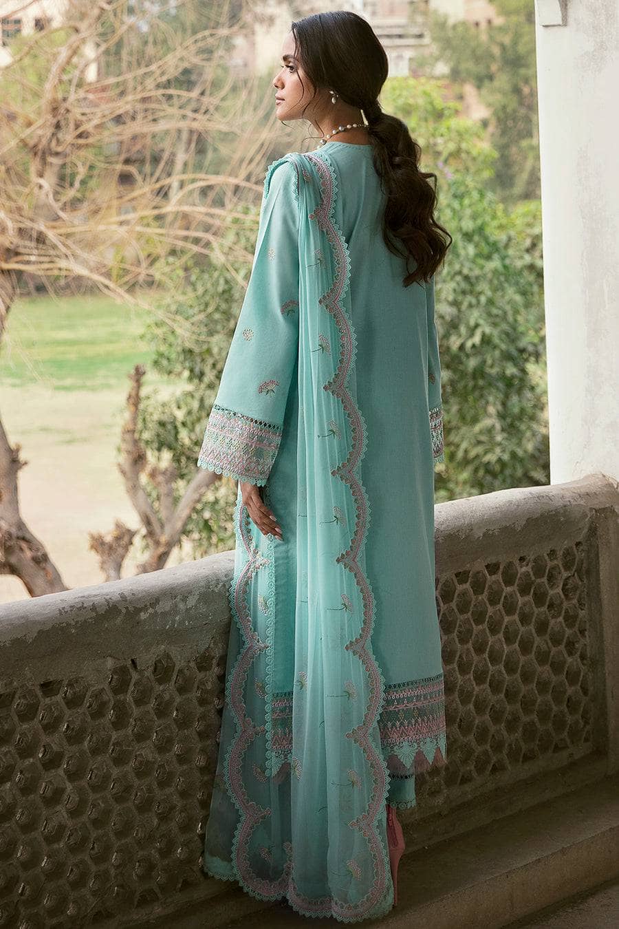 img_afrozeh_lamhay_lawn_23_awwal_boutique