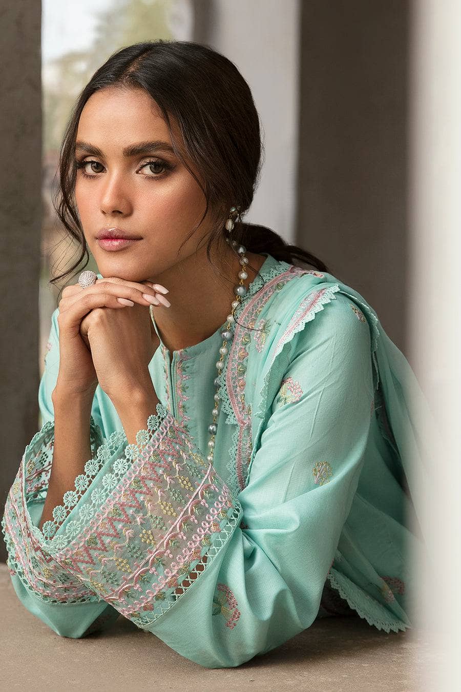 img_afrozeh_lamhay_lawn_23_awwal_boutique