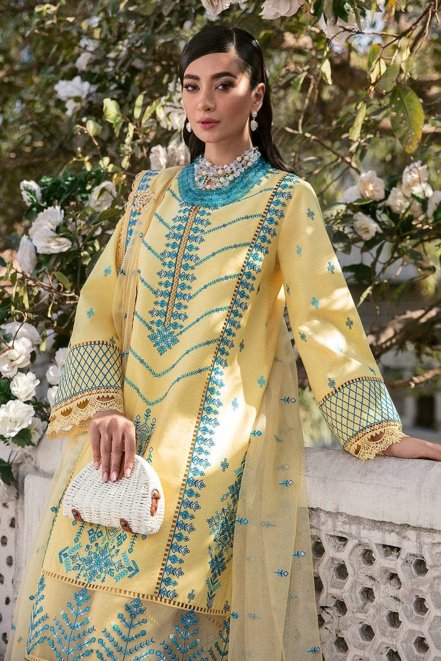 img_afrozeh_lamhay_lawn_23_awwal_boutique