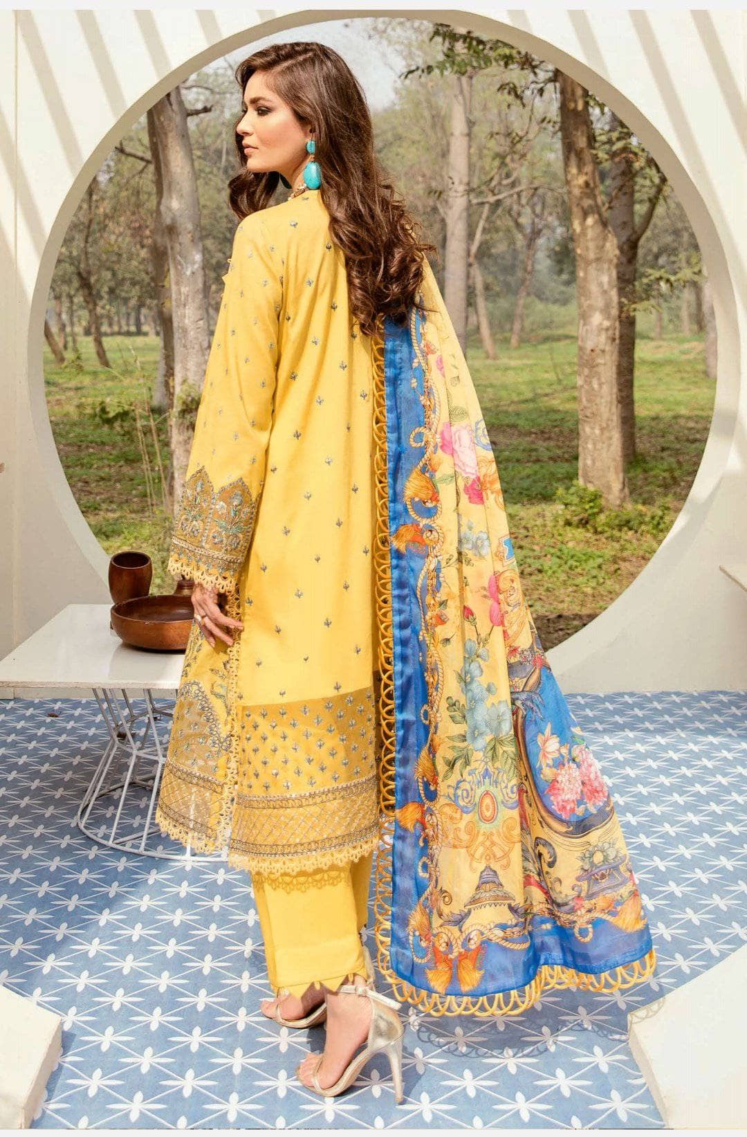 img_afrozeh_summer_sonnet_lawn_2021_awwal_boutique