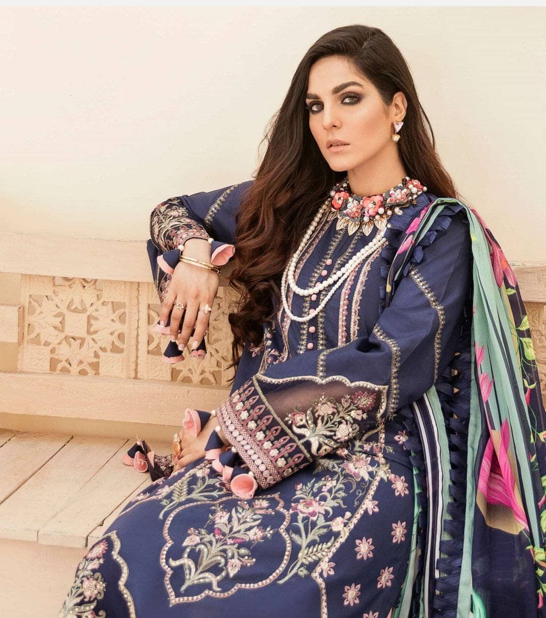 img_afrozeh_summer_sonnet_lawn_2021_awwal_boutique