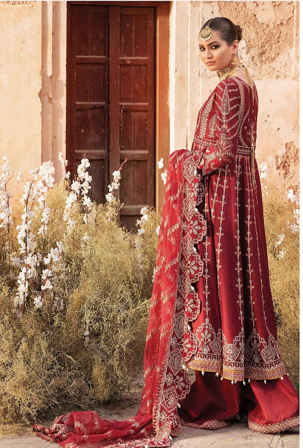img_afrozeh_luxury_lawn_2021_awwal_boutique