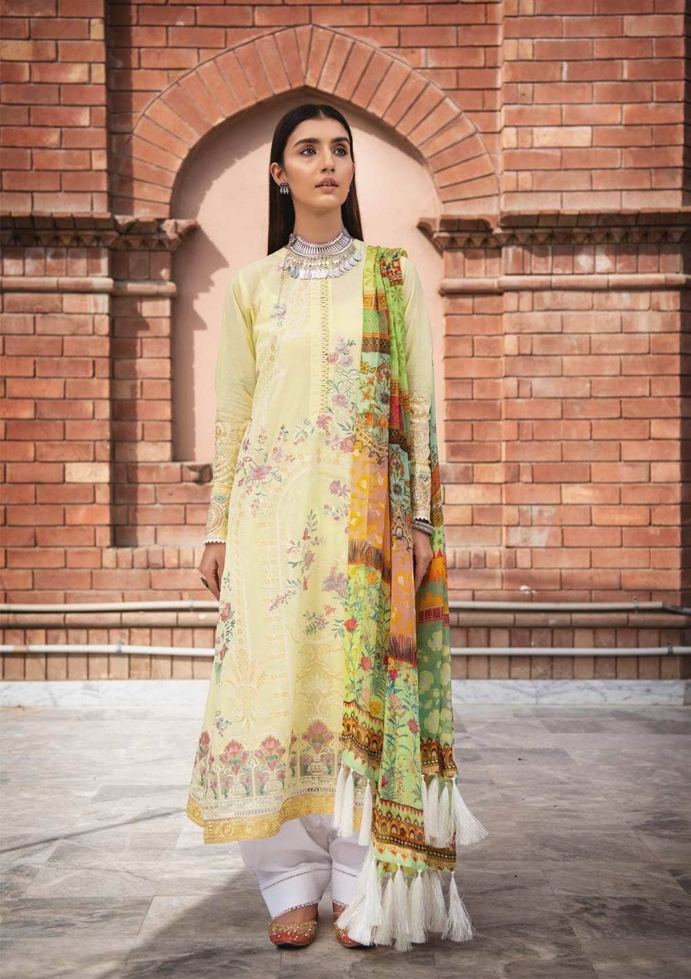 img_aik_atelier_lawn_vol_2_awwal_boutique