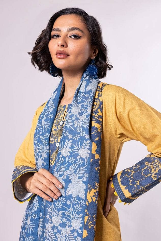 img_khaadi_winter_22_awwal_boutique