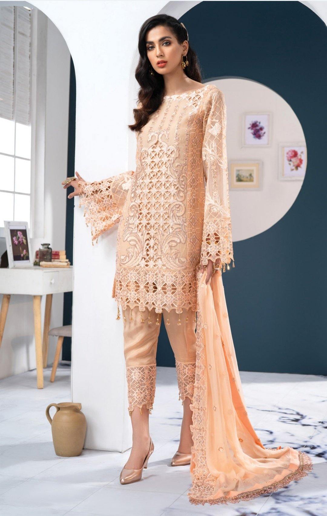 img_akbar_aslam_nigaar_wedding_chiffon_collection_awwal_boutique