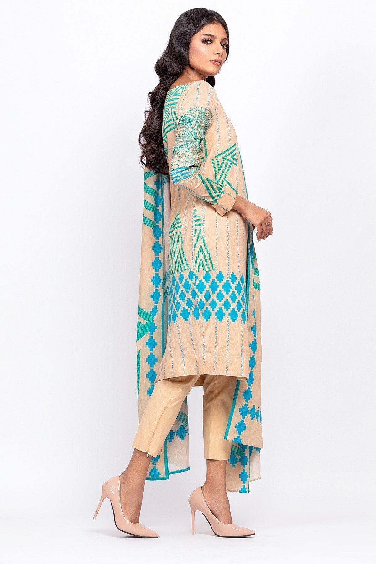 img_al_karam_cambric_collection_awwal_boutique