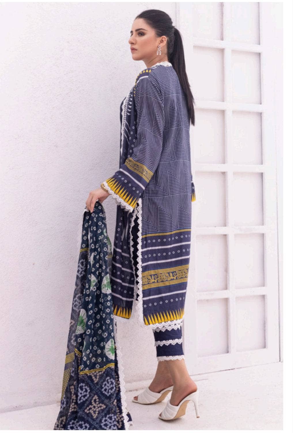 Al Zohaib Lawn Pakistani Suit Al Zohaib Colours/Printed Lawn/Bamber Chiffon Dupatta
