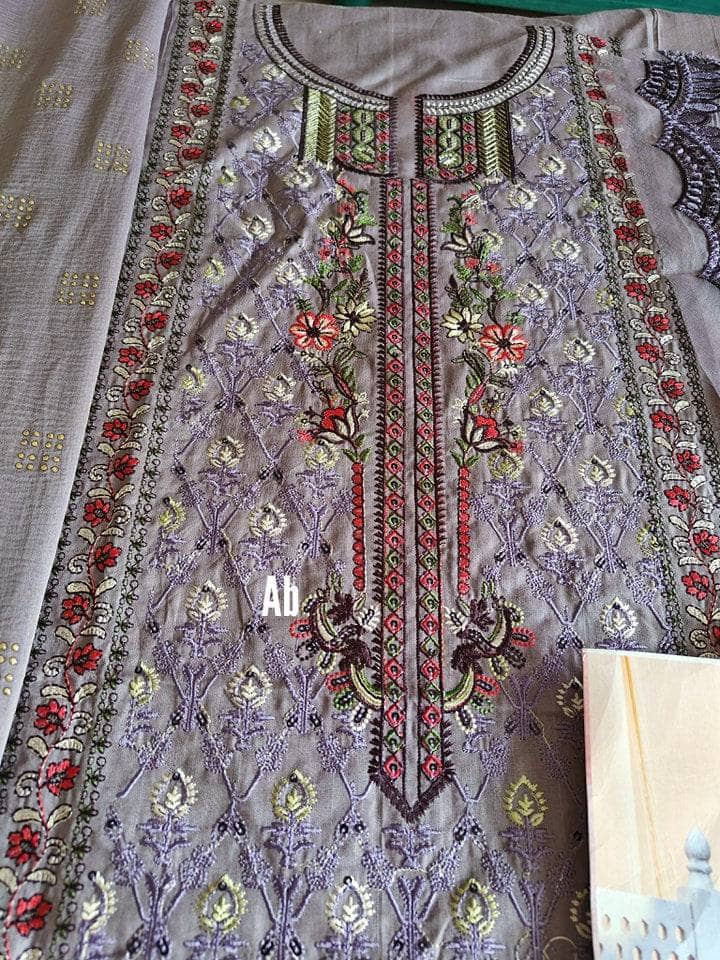 img_open_pic_al_zohaib_mukesh_awwal_boutique