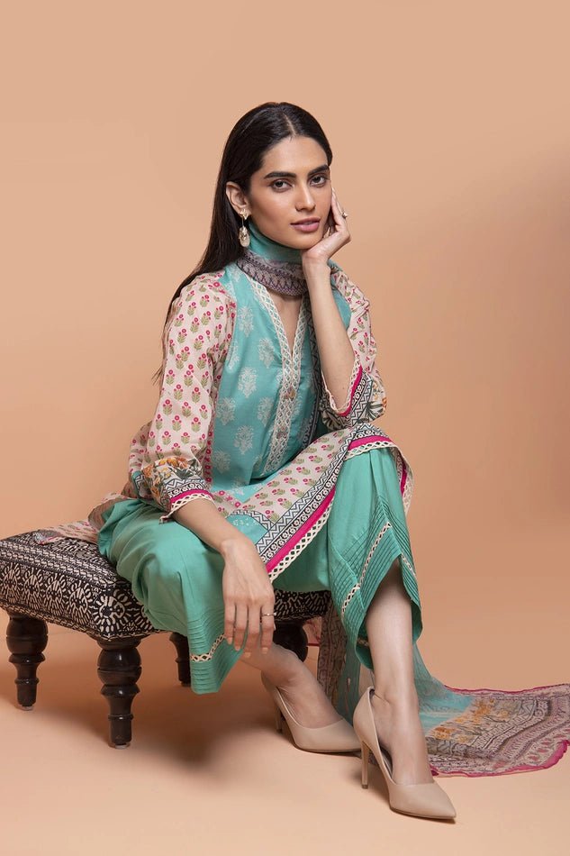 img_khaadi_lawn_22_awwal_boutique