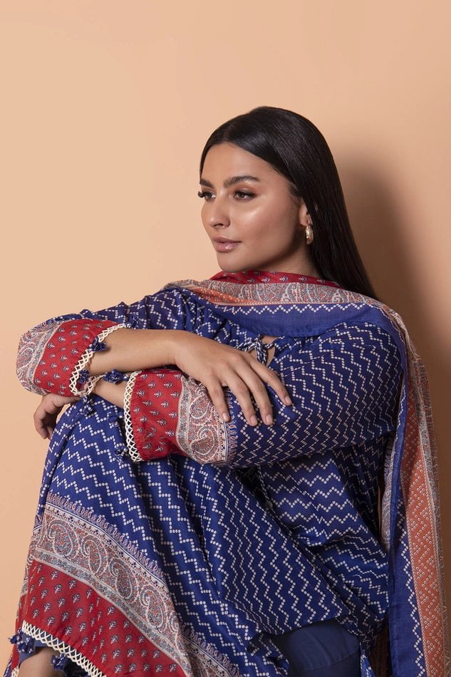 img_khaadi_lawn_22_awwal_boutique