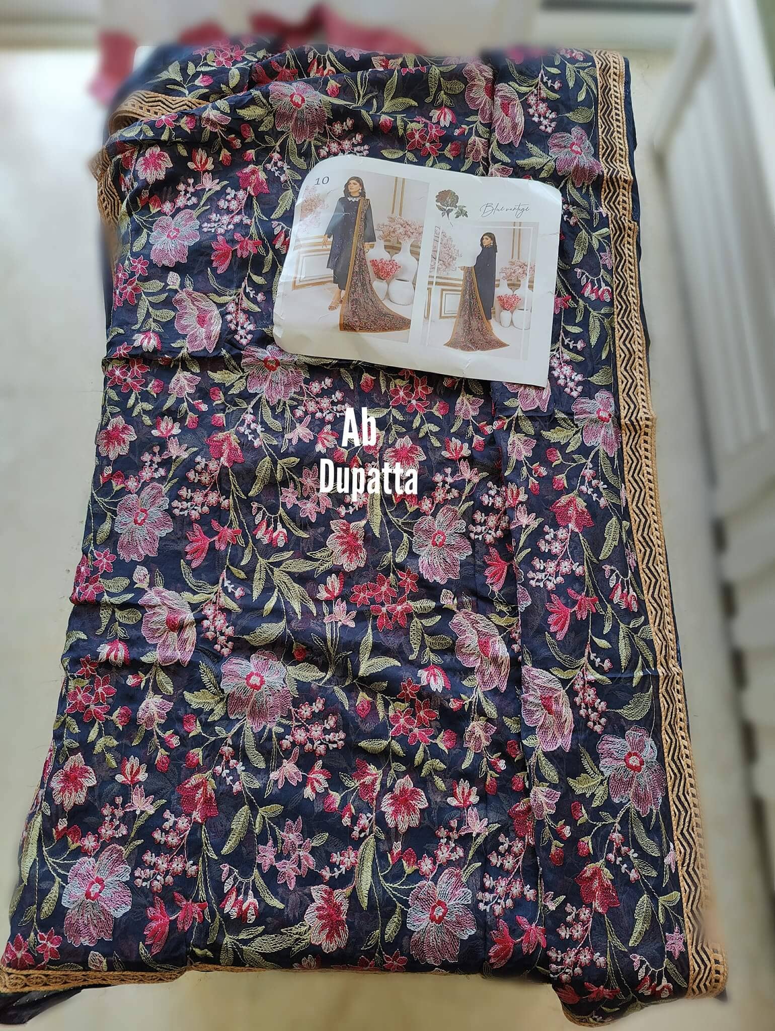 img_open_pic_premium_ch_1_by_alaya_awwal_boutique