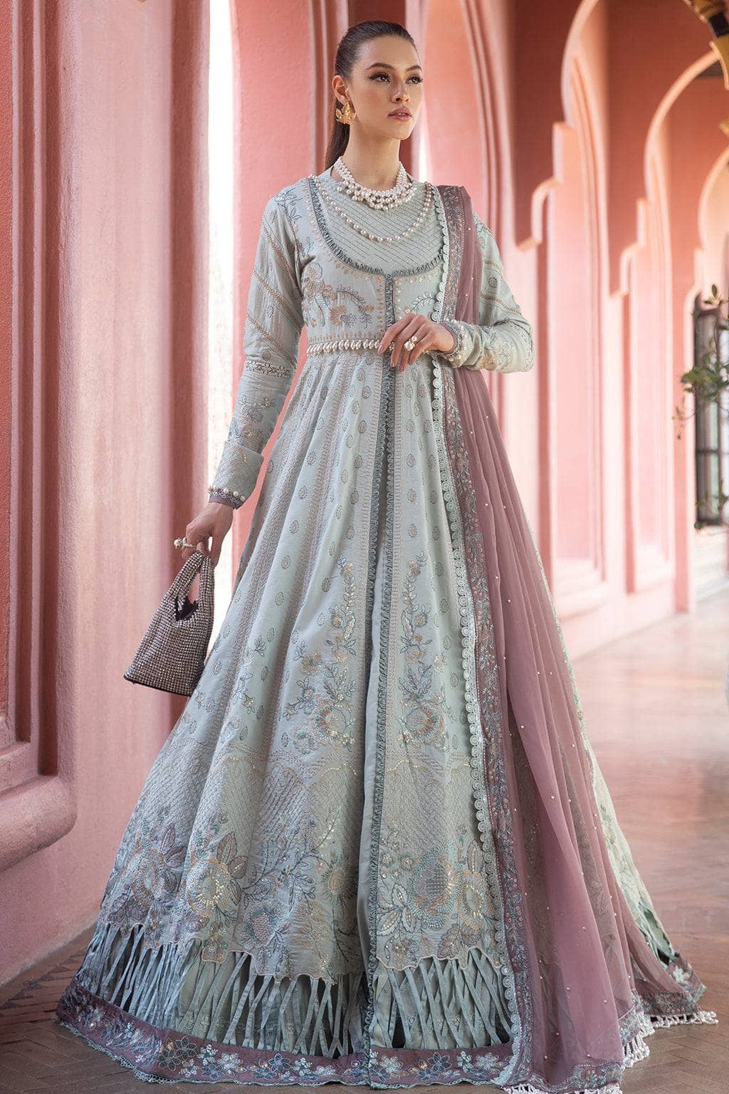 img_moksha_luxury_lawn_by_alif_ajr_couture_awwal_boutique