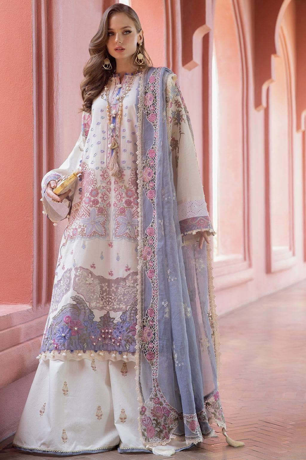 img_moksha_luxury_lawn_by_alif_ajr_couture_awwal_boutique
