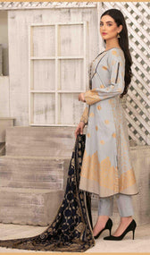 img_amna_sohail_by_tawakkal_lawn_gold_prints_awwal_boutique