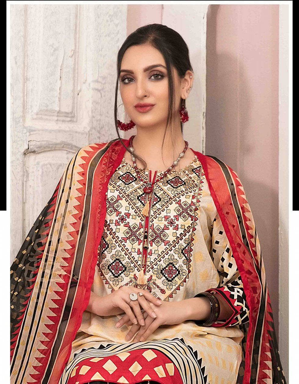 img_amna_sohail_by_tawakkal_lawn_2021_awwal_boutique