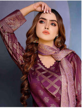img_amna_sohail_cambric_banarsi_collection_awwal_boutique