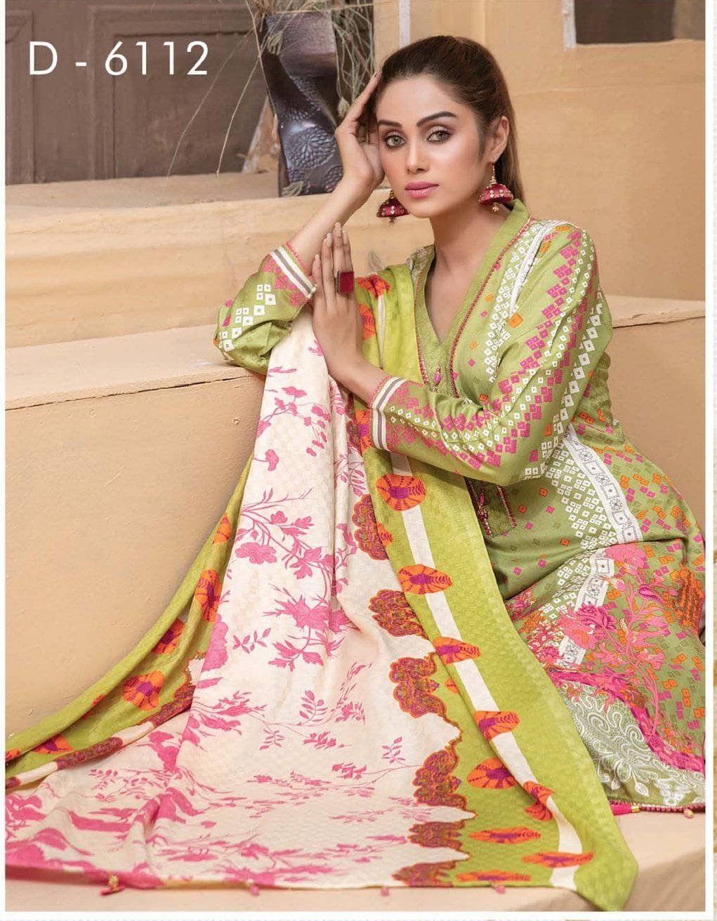 img_amna_sohail_naina_linen_awwal_boutique