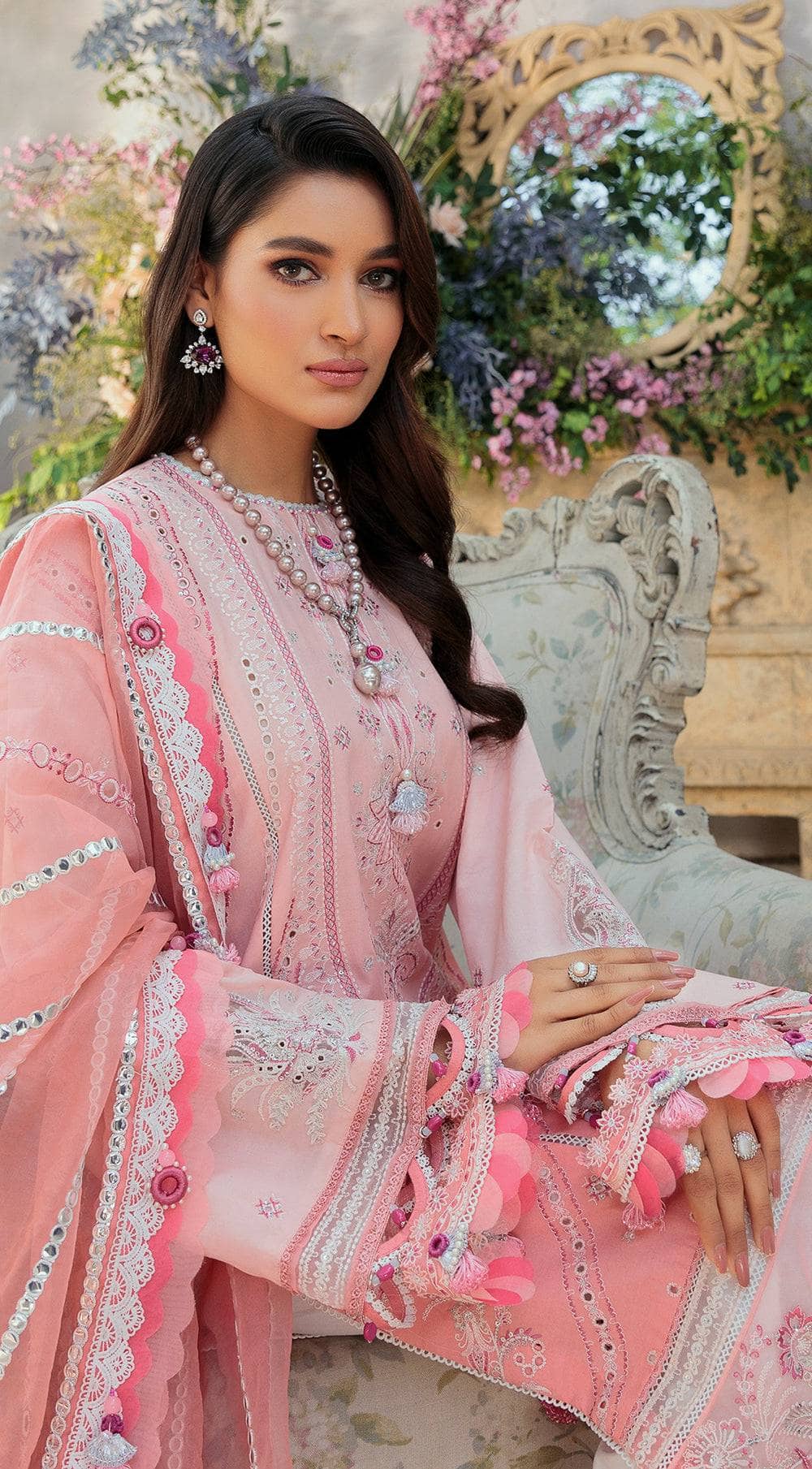 img_anaya_chikankari_lawn_awwal_boutique