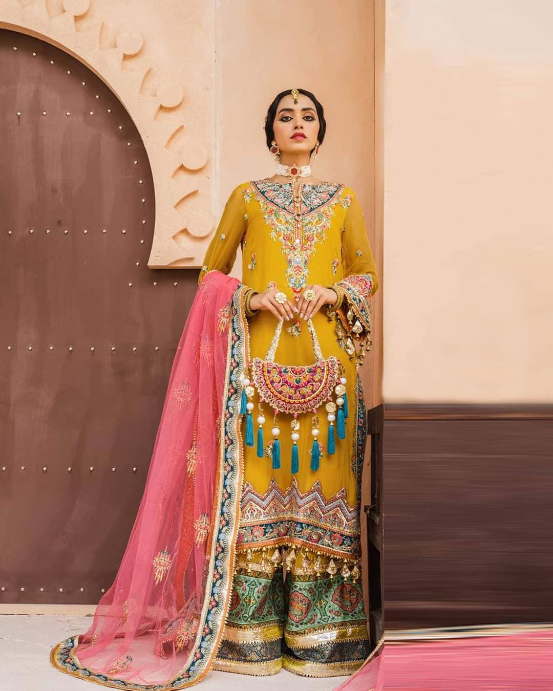 img_anaya_kamiar_rokni_awwal_boutique