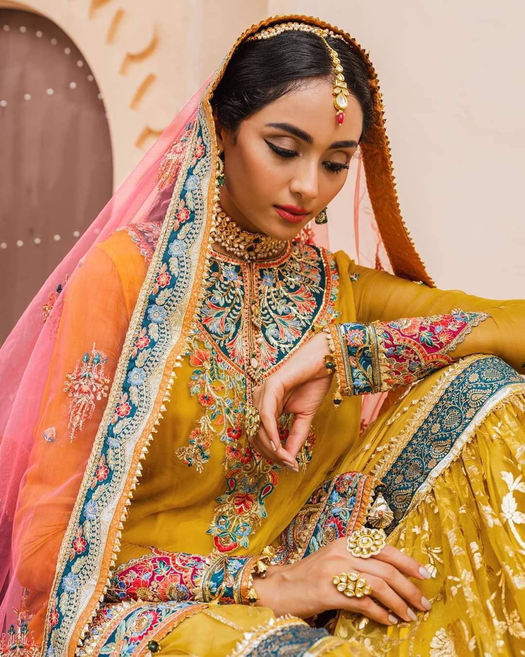 img_anaya_kamiar_rokni_awwal_boutique