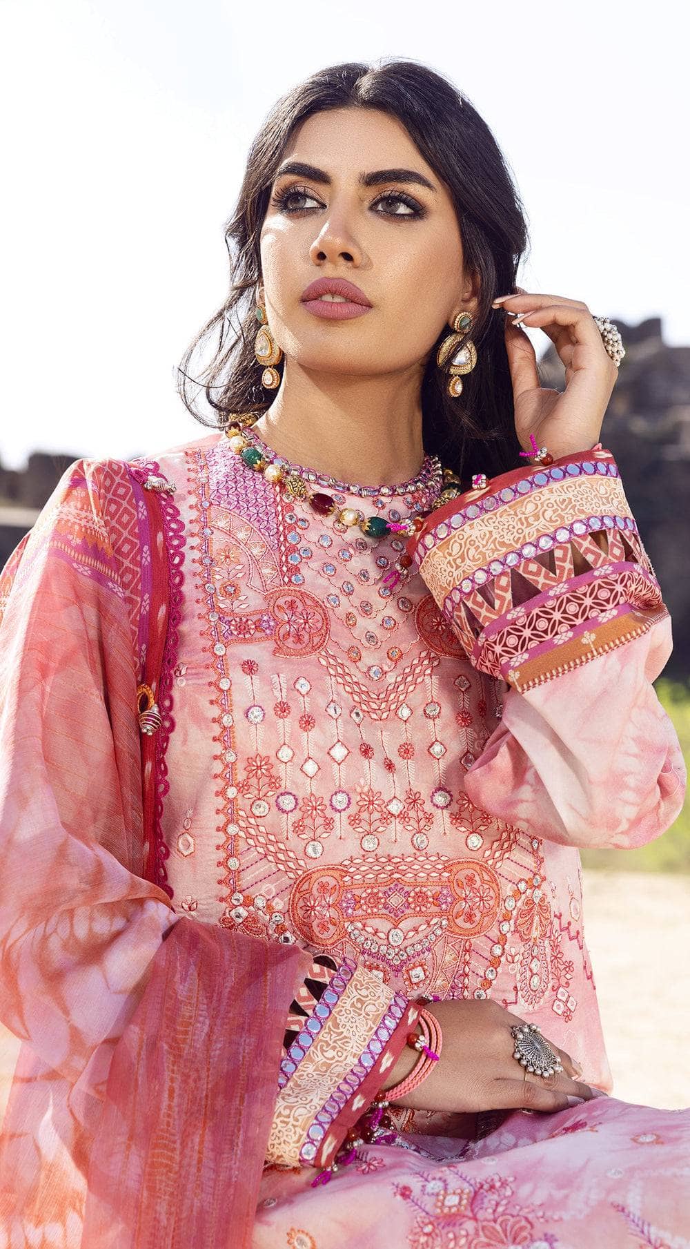 Img_anaya_viva_lawn_22_awwal_boutique