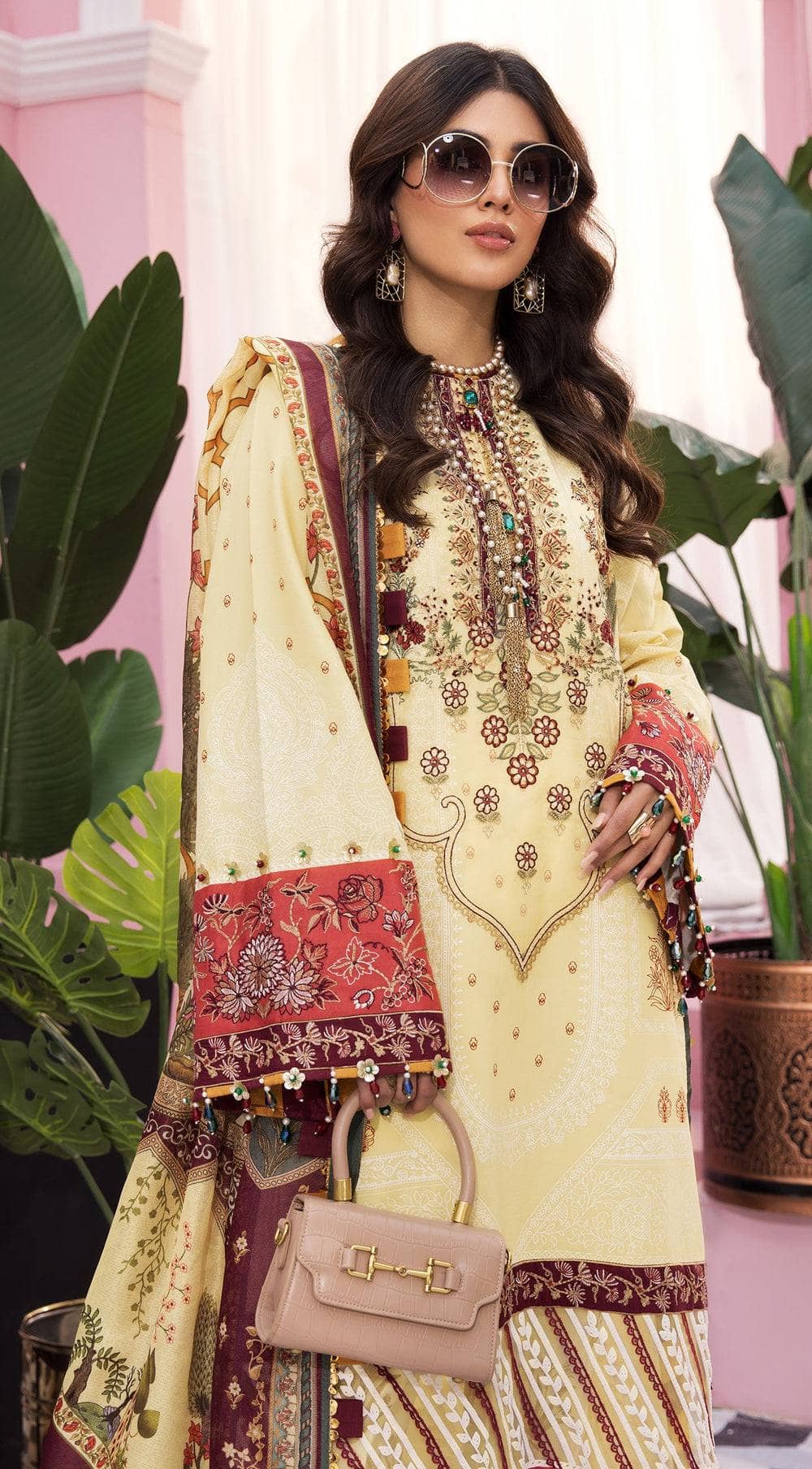 img_anaya_viva_lawn_22_awwal_boutique