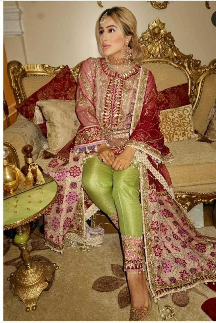 spotted_img_anaya_by_kamiar_rokini_chiffon_collection_2019_awwal_boutique