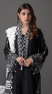 img_anaya_monochrome_awwal_boutique