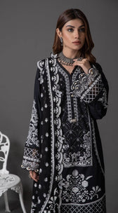 img_anaya_monochrome_awwal_boutique