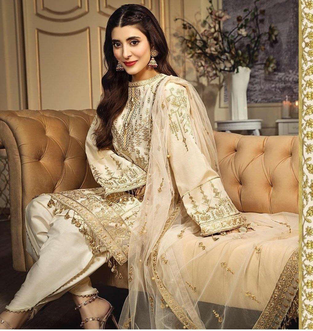 img_anaya_lawn_2020_awwal_boutique