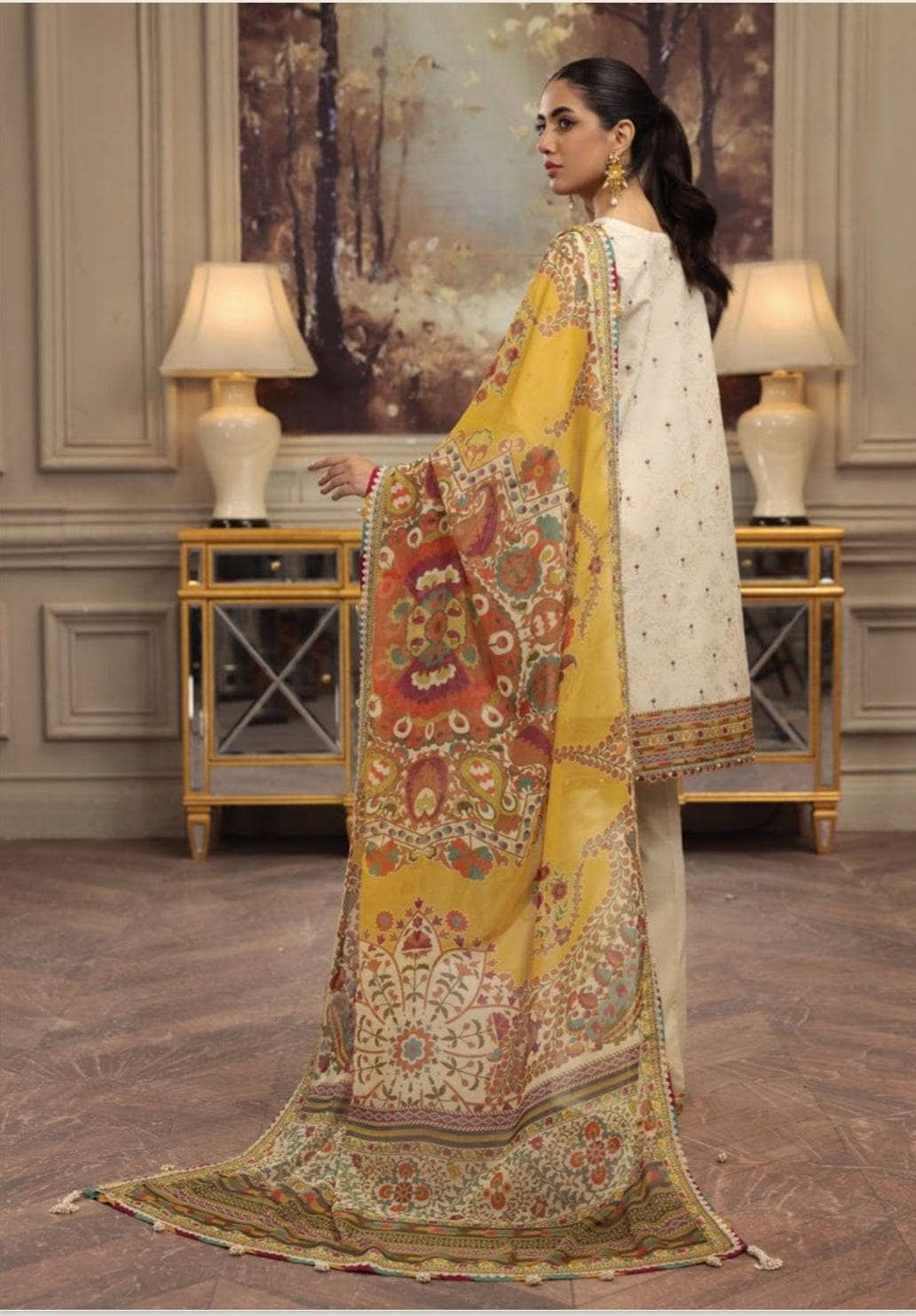 img_anaya_lawn_by_kiran_chaudhary_festive_luxury_lawn_23_awwal_boutique