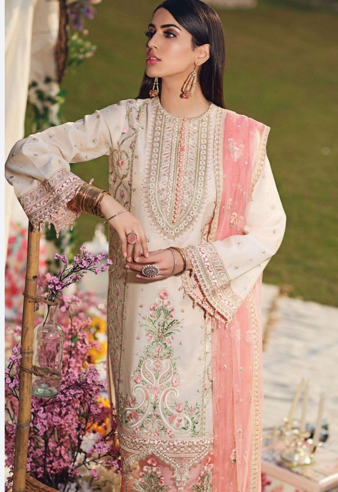 img_anaya_festive_luxury_lawn_awwal_boutique