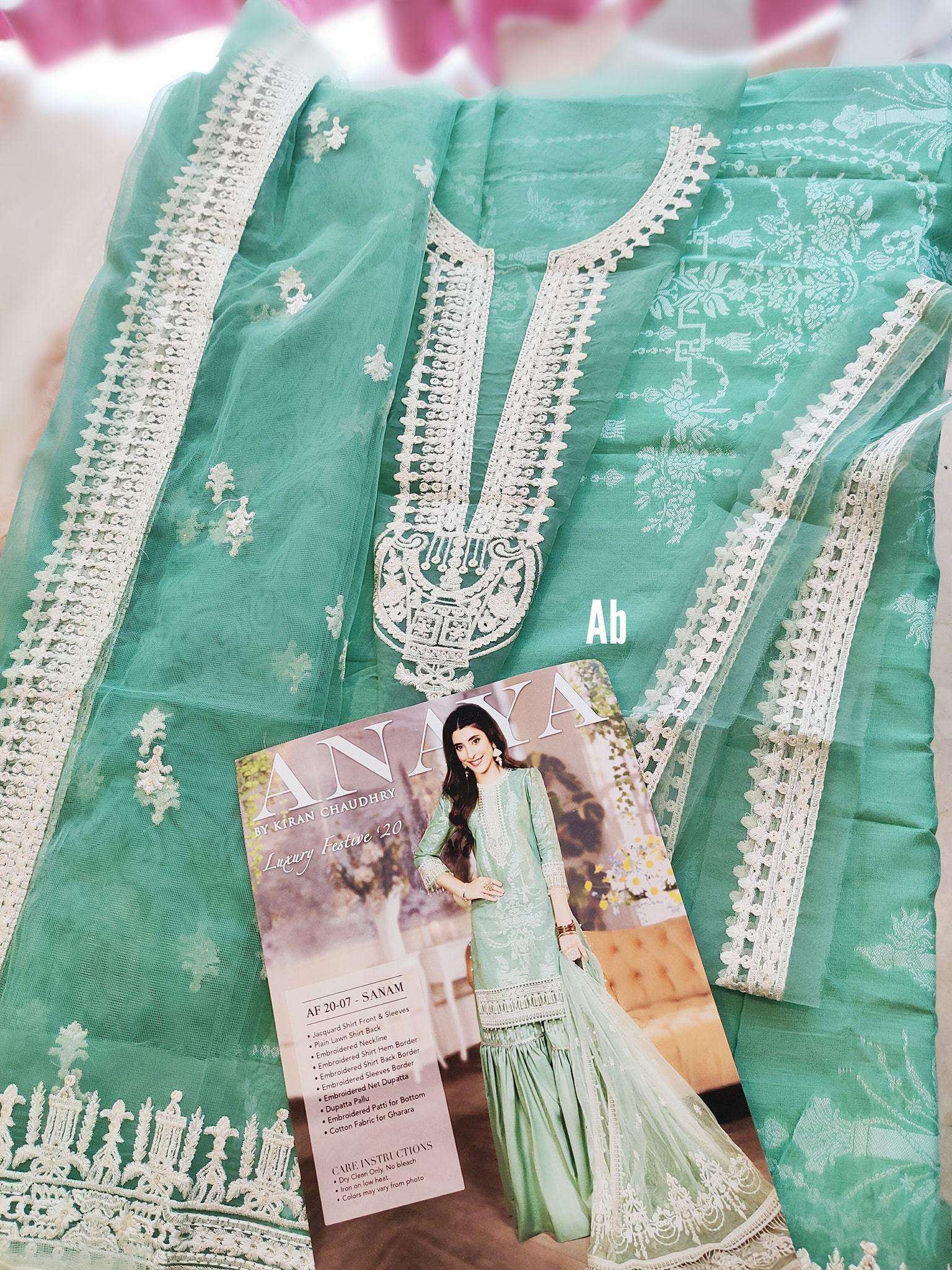 img_open_pics_anaya_festive_lawn_awwal_boutique