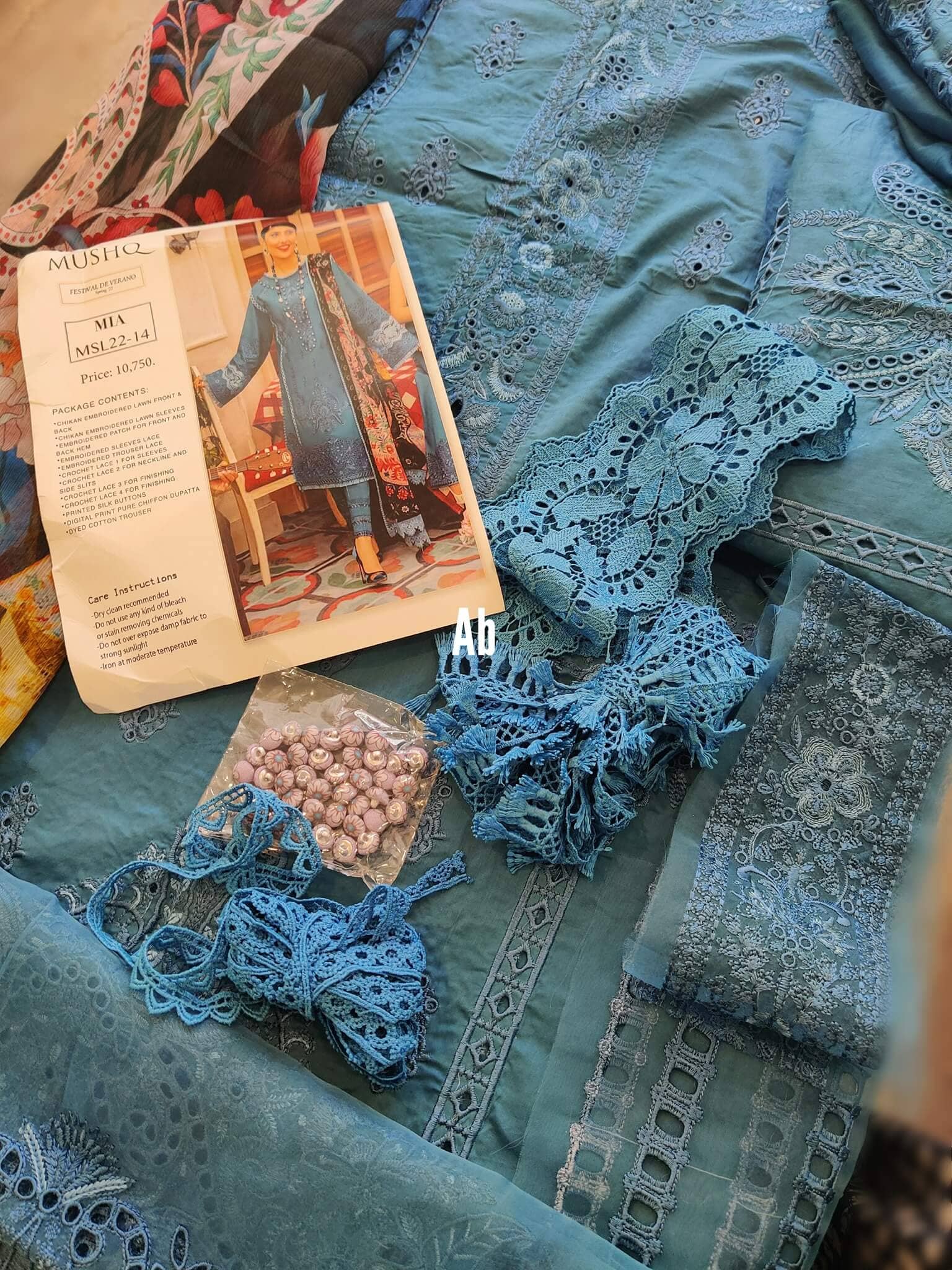 img_open_pics_mushq_lawn_22_awwal_boutique